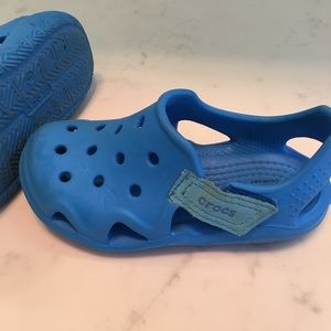 Boys or girls crocs size 9